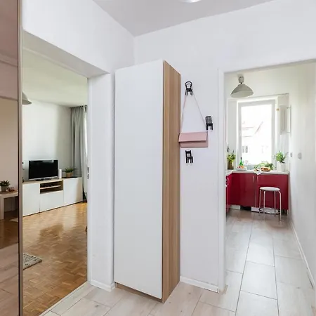 Superapart Stepinska *