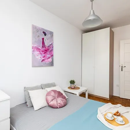 Apartment Superapart Stepinska Warschau